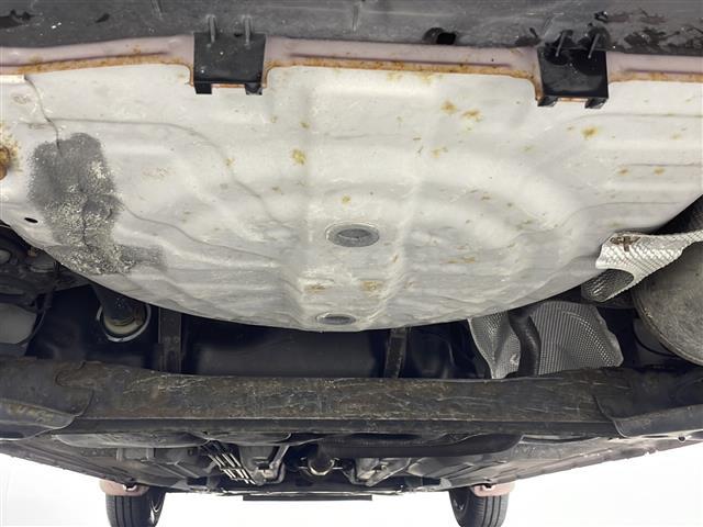 店舗にて現車の確認もいただけますので、お電話で在庫のご確認の上是非ご来店くださいませ!!!