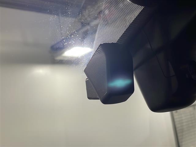 店舗にて現車の確認もいただけますので、お電話で在庫のご確認の上是非ご来店くださいませ!!!
