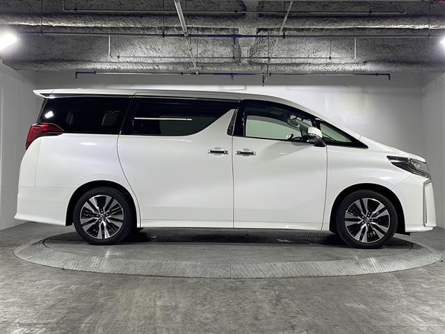 店舗にて現車の確認もできますので、お電話で在庫のご確認の上是非ご来店くださいませ!!!