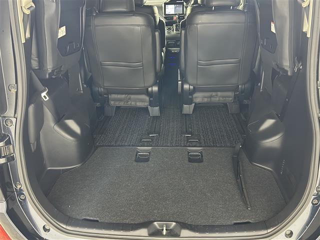 【トランクルーム】トランクルームにもしっかり荷物も積み込めます！！