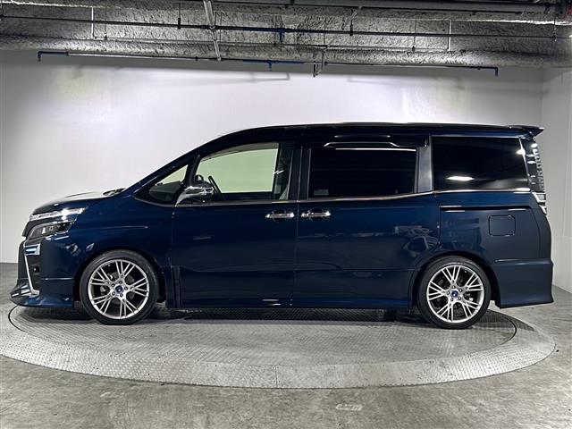 店舗にて現車の確認もできますので、お電話で在庫のご確認の上是非ご来店くださいませ！！！／／