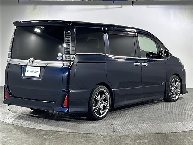 店舗にて現車の確認もできますので、お電話で在庫のご確認の上是非ご来店くださいませ！！！／／