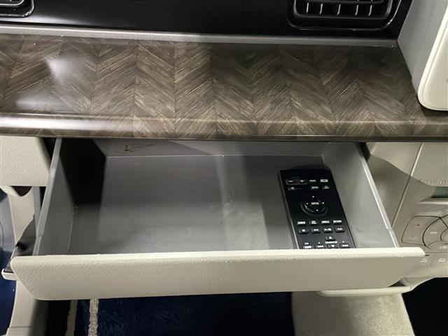 ガリバーグループでは新鮮在庫が毎日約５００台入荷！ワクワクするクルマ選びをご提案します！