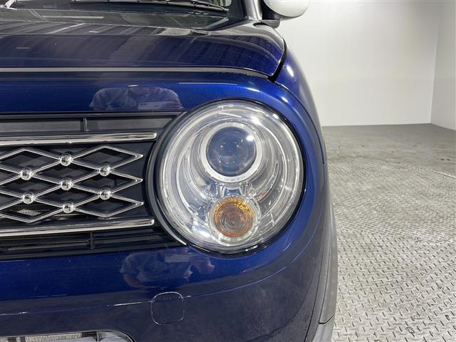 【ＬＥＤヘッドライト】消費する電力が少なく耐久年数が長いのが特徴のヘッドライトです。さらに長持ちさせたい方は、ヘッドライト・フロントガラスなどのコーティングもご用意しています。