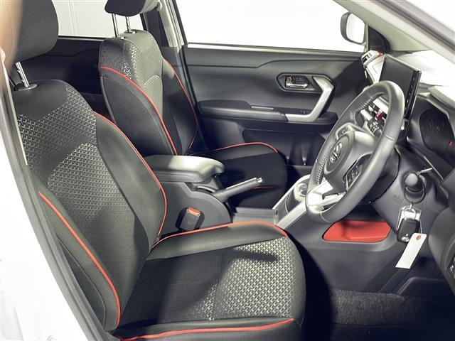 【1列目シート】現車の確認はお電話でも承っております。【セレナ/ヴォクシー/ノア/エスクァイア/ステップワゴン/デリカ/アルファード/ヴェルファイア/RAV4/NBOX/タント】//