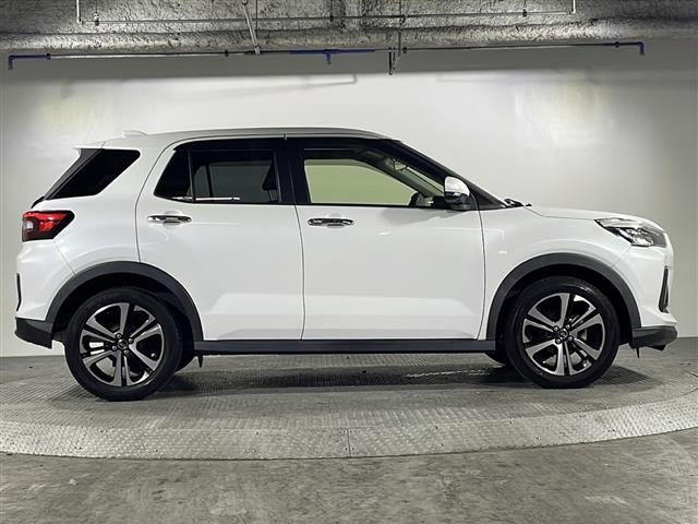 店舗にて現車の確認もいただけますので、お電話で在庫のご確認の上是非ご来店くださいませ!!!//