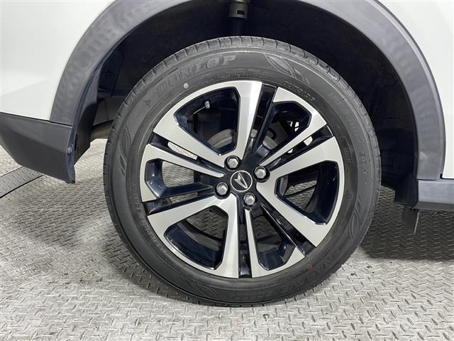 【タイヤ・ホイール】足回りもかっこよく決まってます!社外のアルミやスタッドレスタイヤも取り扱いございますドレスアップもカスタマイズもお任せください!