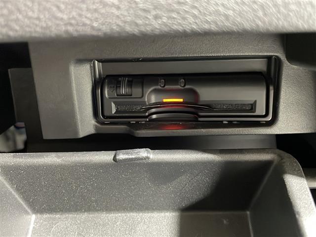 【 ETC 】今やカーライフにおける重要性はナビにも匹敵するのではないでしょうか?セットアップを行うことで利用可能になります!