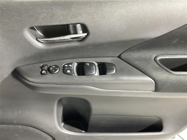 店舗にて現車の確認もいただけますので、お電話で在庫のご確認の上是非ご来店くださいませ!!!