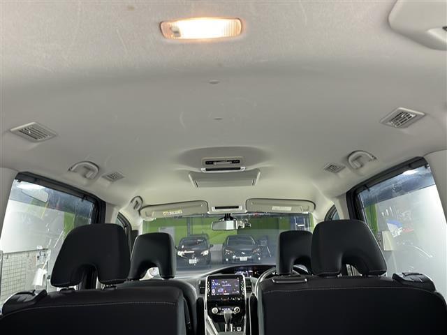 店舗にて現車の確認もいただけますので、お電話で在庫のご確認の上是非ご来店くださいませ!!!