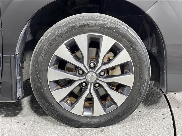 【純正16インチアルミホイール】専用のアルミなので、お車のイメージにぴったり!!社外のアルミやスタッドレスタイヤも取り扱いございます!!ドレスアップもカスタマイズもお任せください!!