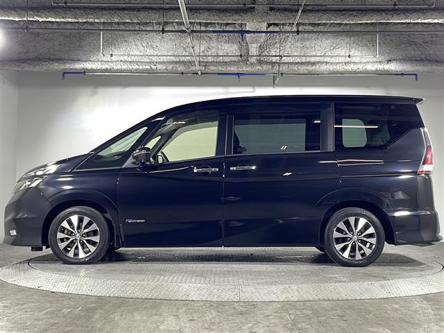 店舗にて現車の確認もいただけますので、お電話で在庫のご確認の上是非ご来店くださいませ!!!