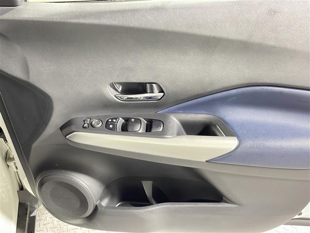 店舗にて現車の確認もできますので、お電話で在庫のご確認の上是非ご来店くださいませ!!!