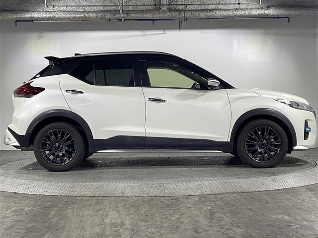 店舗にて現車の確認もできますので、お電話で在庫のご確認の上是非ご来店くださいませ!!!