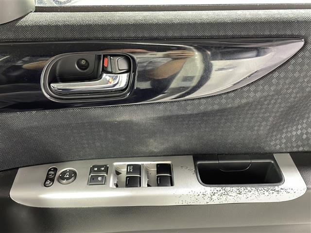 店舗にて現車の確認もできますので、お電話で在庫のご確認の上是非ご来店くださいませ!!!