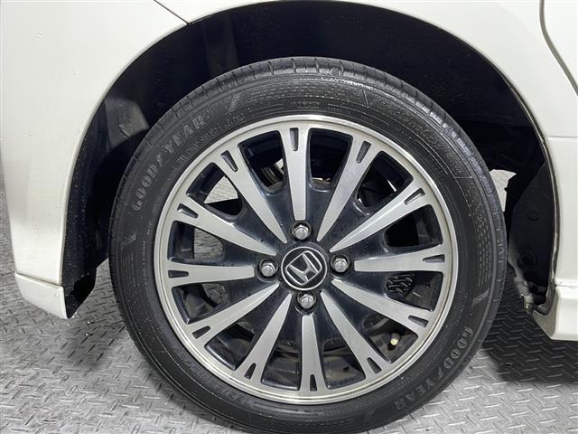 【アルミホイール】アルミホイールで足回りもかっこよく決まってます♪