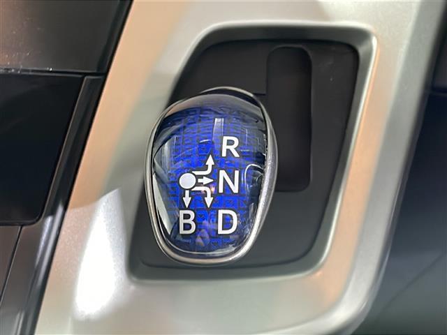 店舗にて現車の確認もいただけますので、お電話で在庫のご確認の上是非ご来店くださいませ!!!