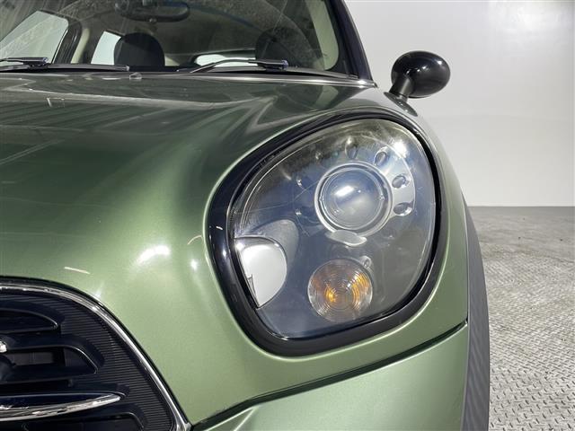 【ライト・ランプ】悪天候や夜間の走行も視界良好で安心してお乗りいただけます。ヘッドライト・ホイール・フロントガラスなど色々な部分コーティングをご用意しております。ぜひご相談ください。