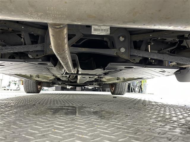 店舗にて現車の確認もできますので、お電話で在庫のご確認の上是非ご来店くださいませ！！！