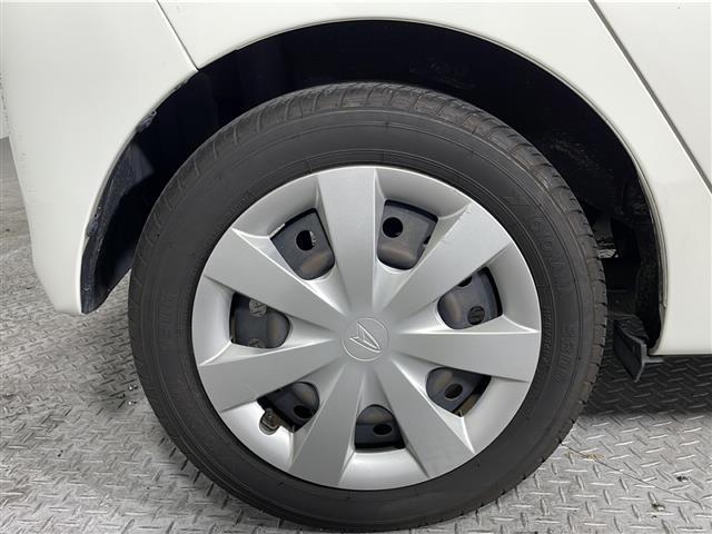 【タイヤ・ホイール】足回りもかっこよく決まってます！社外のアルミやスタッドレスタイヤも取り扱いございますドレスアップもカスタマイズもお任せください！