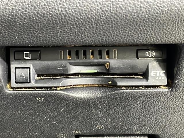 気になる車はすぐにお問い合わせください！画面右側の００６６から始まる無料ダイヤルからお問い合わせ下さい！専門スタッフがお車のご質問にお答えいたします！