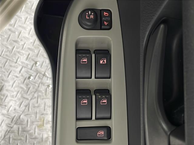 店頭販売もしておりますので、先に在庫が無くなってしまうこともございます。気になる車はまずはお問い合わせください！