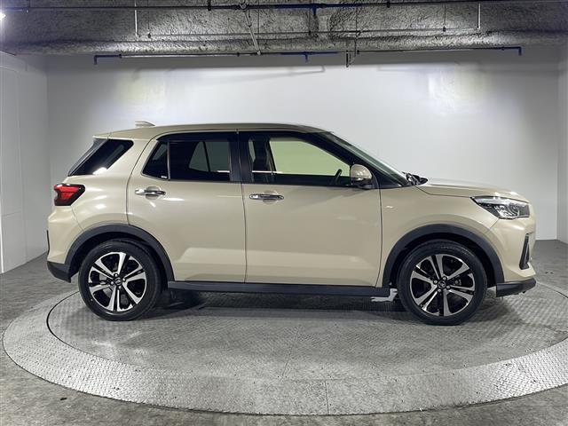 店舗にて現車の確認もいただけますので、お電話の上是非ご来店くださいませ！！！