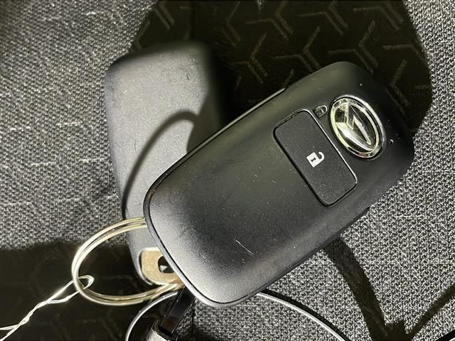 【スマートキー（エンジンスタートストップスイッチ）】スマートキー（電子キー）を持っていれば、スイッチを押すだけでエンジンをかけることができます！