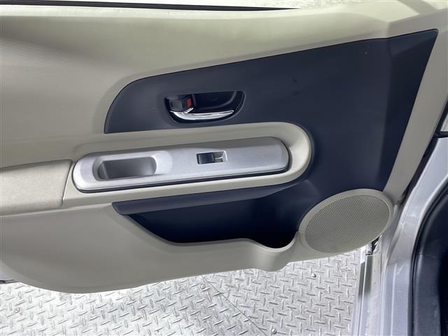 店舗にて現車の確認もいただけますので、お電話で在庫のご確認の上是非ご来店くださいませ！！！