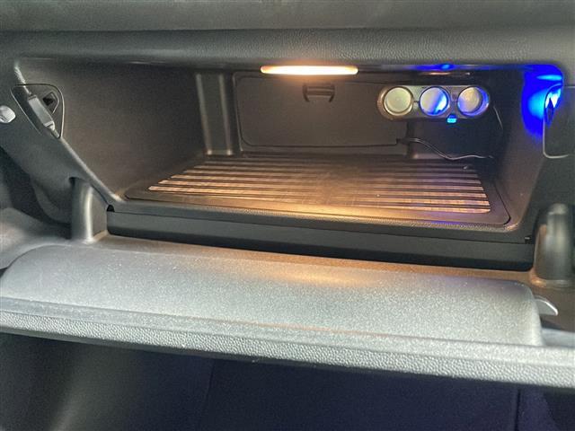 店舗にて現車の確認もいただけますので、お電話で在庫のご確認の上是非ご来店くださいませ！！！／／