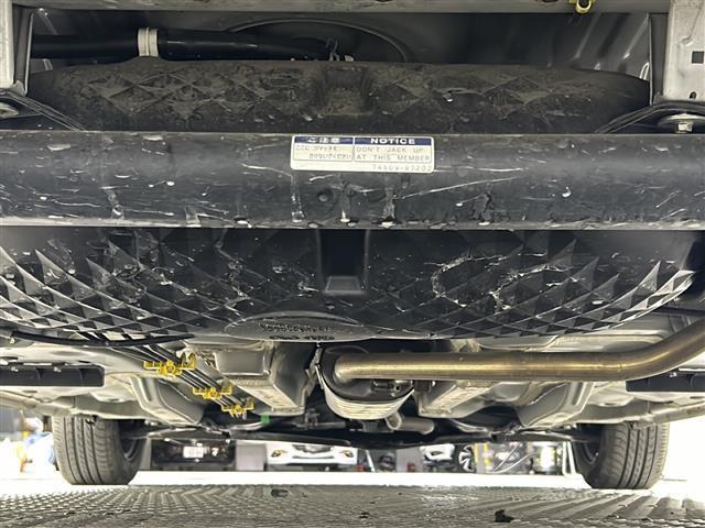 【下廻り】目立つ錆や、オイル漏れもなく安心です！掲載箇所以外にご希望の写真がございましたら、お気軽にお問い合わせ下さい！メールや郵送でお送りさせていただきます。