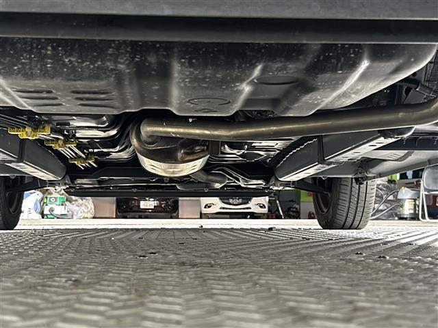 店舗にて現車の確認もいただけますので、お電話で在庫のご確認の上是非ご来店くださいませ！！！