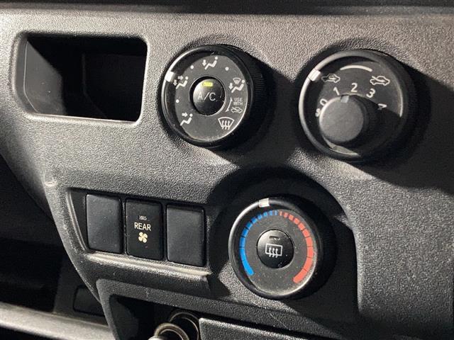 【　フロントシート　】使えるフロントシートで快適ドライブ♪