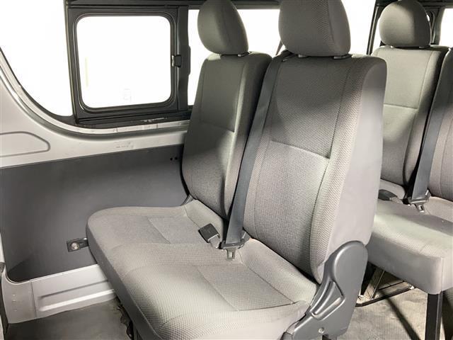 店舗にて現車の確認もいただけますので、お電話で在庫のご確認の上是非ご来店くださいませ！！！