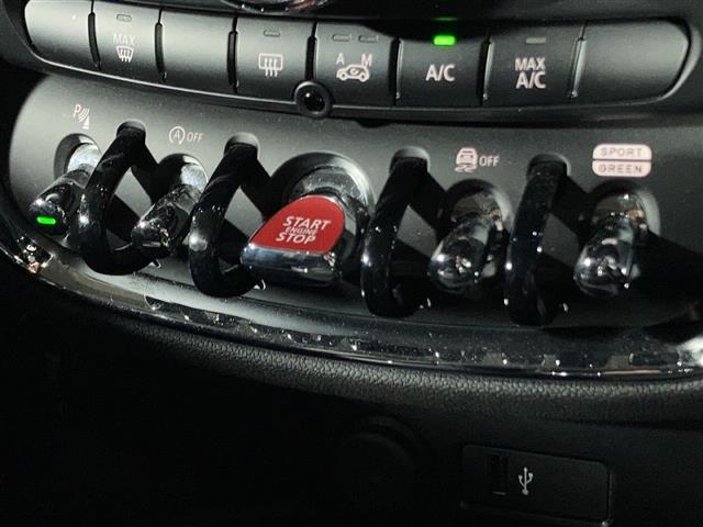 店舗にて現車の確認もいただけますので、お電話で在庫のご確認の上是非ご来店くださいませ！！！