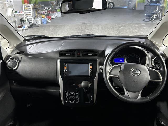 店舗にて現車の確認もいただけますので、お電話で在庫のご確認の上是非ご来店くださいませ！！！