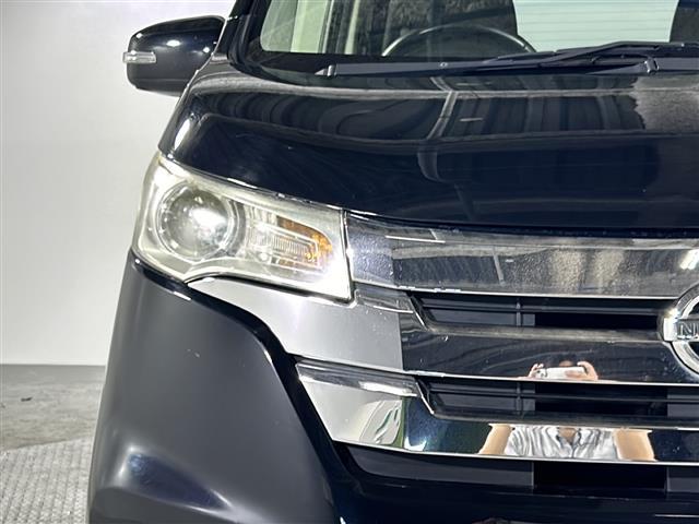 【ライト・ランプ】悪天候や夜間の走行も視界良好で安心してお乗りいただけます。ヘッドライト・ホイール・フロントガラスなど色々な部分コーティングをご用意しております。ぜひご相談ください。