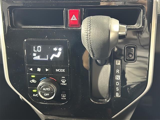【シフトレバー】シフトの操作がしやすく快適なドライブを楽しんでいただけます！