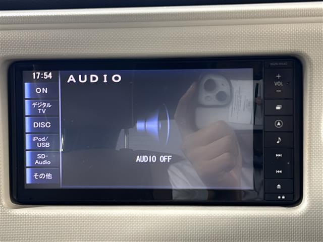 ミラココア ココアXスペシャルコーデ 禁煙車 純正7インチナビ(BT,フルセグ,ラジオ,CD/DVD) ETC フロアマット 純正ドアバイザー エコアイドル 電動格納ミラー USBポート ベンチシート スマートキー(4枚目)