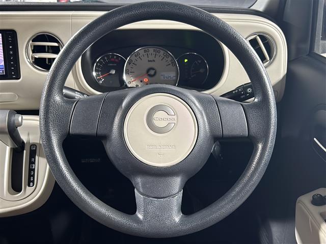 ミラココア ココアXスペシャルコーデ 禁煙車 純正7インチナビ(BT,フルセグ,ラジオ,CD/DVD) ETC フロアマット 純正ドアバイザー エコアイドル 電動格納ミラー USBポート ベンチシート スマートキー(5枚目)