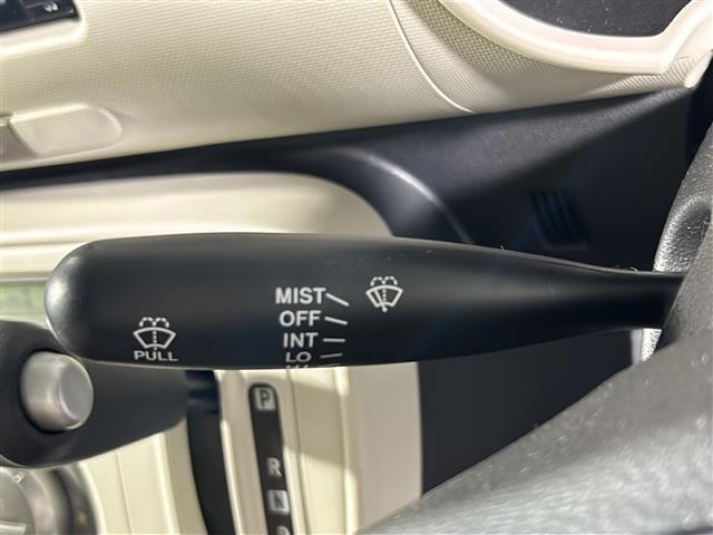 ミラココア ココアXスペシャルコーデ 禁煙車 純正7インチナビ(BT,フルセグ,ラジオ,CD/DVD) ETC フロアマット 純正ドアバイザー エコアイドル 電動格納ミラー USBポート ベンチシート スマートキー(11枚目)