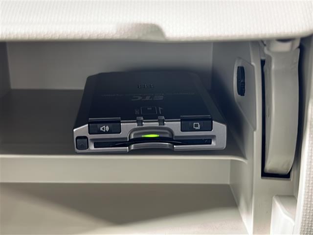 ミラココア ココアXスペシャルコーデ 禁煙車 純正7インチナビ(BT,フルセグ,ラジオ,CD/DVD) ETC フロアマット 純正ドアバイザー エコアイドル 電動格納ミラー USBポート ベンチシート スマートキー(13枚目)