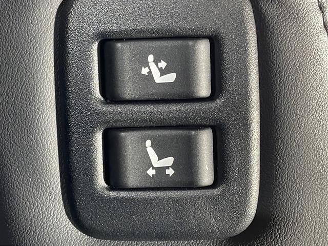 店舗にて現車の確認もできますので、お電話で在庫のご確認の上是非ご来店くださいませ！！！