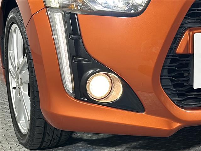 【　フォグランプ　】日本語で霧灯（むとう）と呼ばれるフォグランプは、その名の通り濃い霧が発生した際などに点灯させて、視界を確保する重要なランプです！