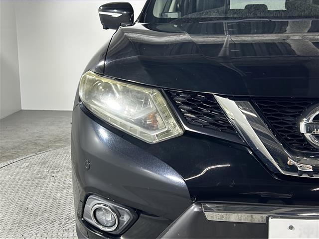 【ＬＥＤヘッドライト】消費する電力が少なく耐久年数が長いのが特徴のヘッドライトです。さらに長持ちさせたい方は、ヘッドライト・フロントガラスなどのコーティングもご用意しています。