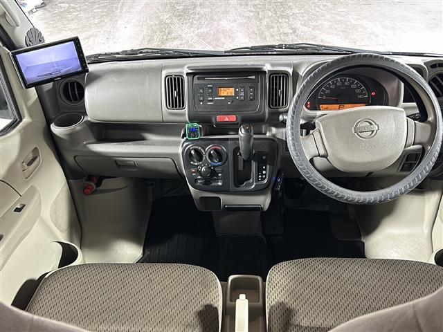 店舗にて現車の確認もできますので、お電話で在庫のご確認の上是非ご来店くださいませ！！！