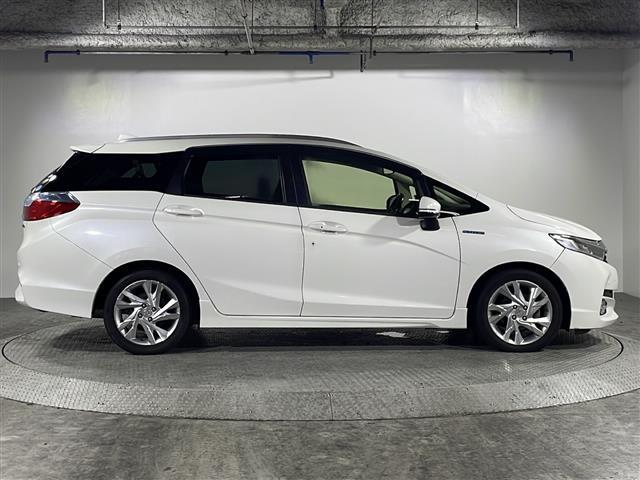 店舗にて現車の確認もいただけますので、お電話で在庫のご確認の上是非ご来店くださいませ！！！