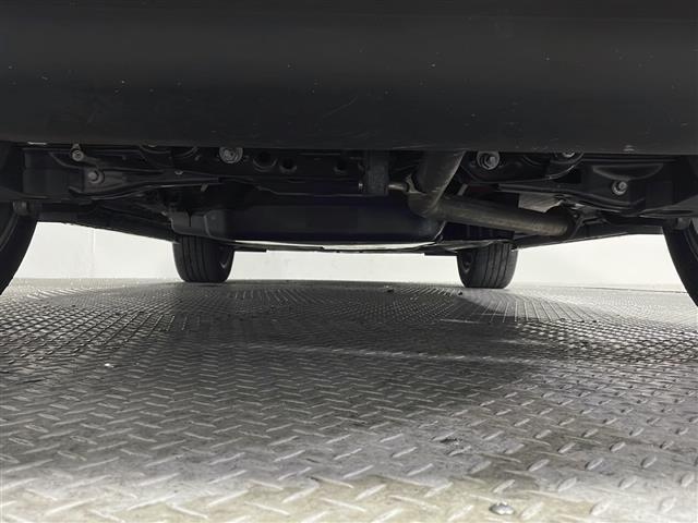 【下廻り】目立つ錆や、オイル漏れもなく安心です！掲載箇所以外にご希望の写真がございましたら、お気軽にお問い合わせ下さい！メールや郵送でお送りさせていただきます。