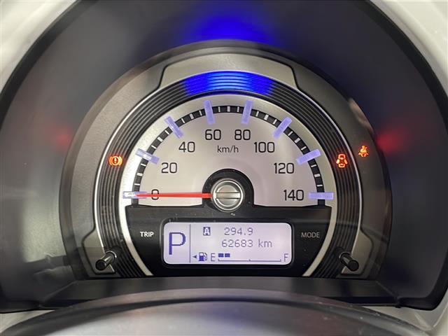 【スピードメーター】メーターがシンプルで見やすく運転しやすいですね！