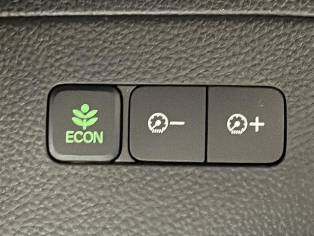 店舗にて現車の確認もできますので、お電話で在庫のご確認の上是非ご来店くださいませ！！！